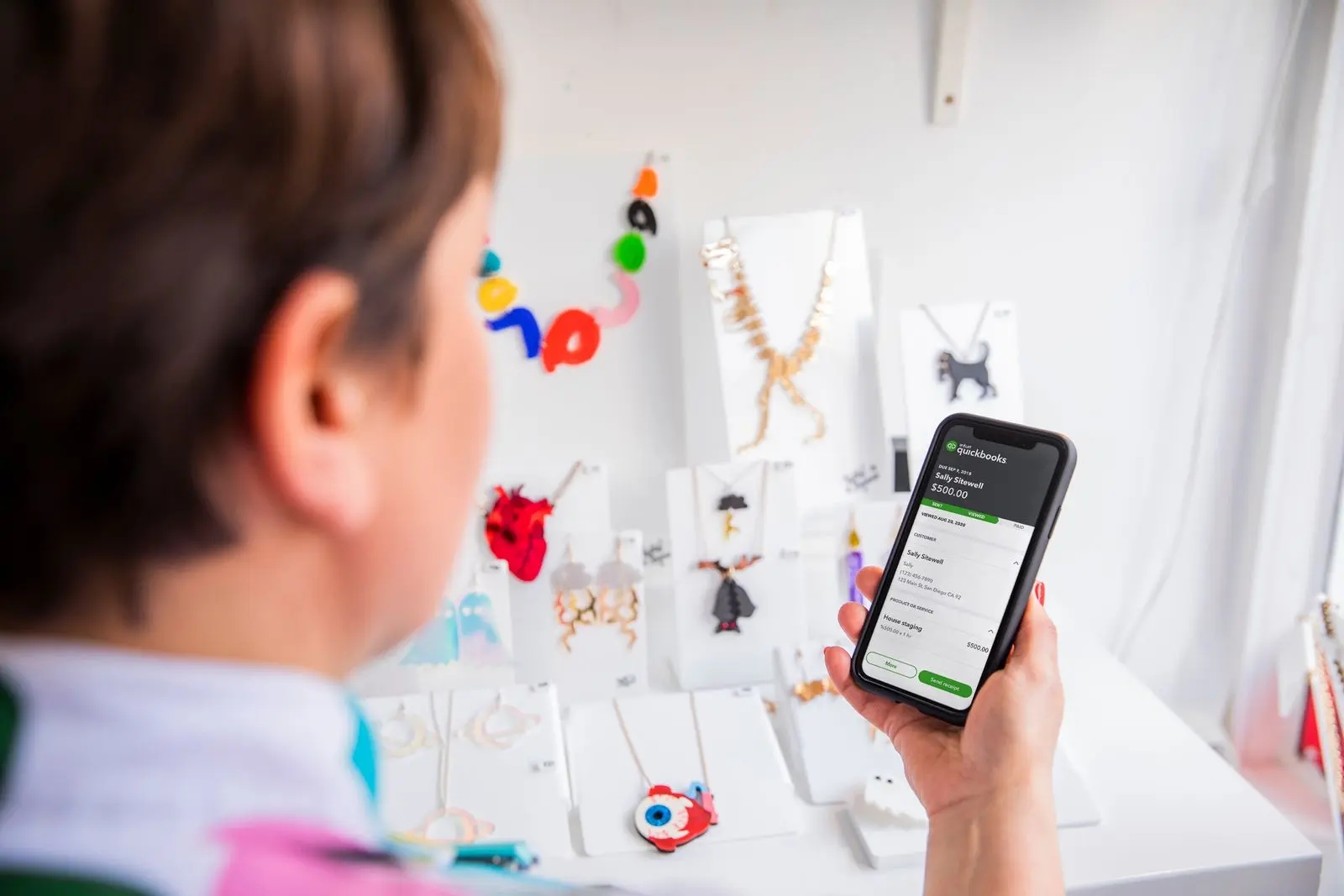 Intuit-Quickbooks-Airtable-case-study-mobile.jpg